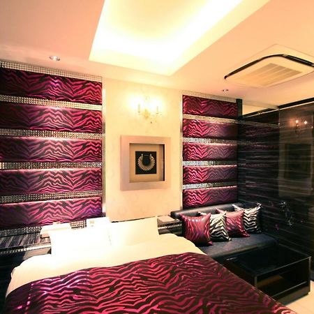 Hotel Park Hill ساسيبو المظهر الخارجي الصورة