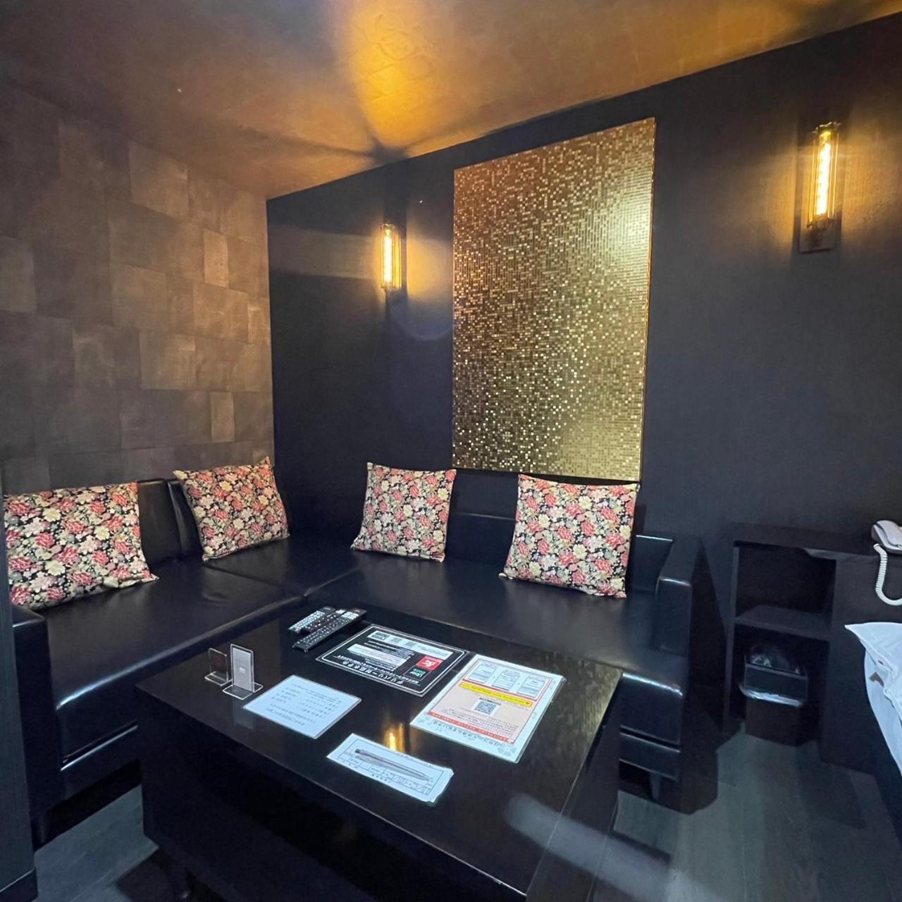 Hotel Park Hill ساسيبو المظهر الخارجي الصورة